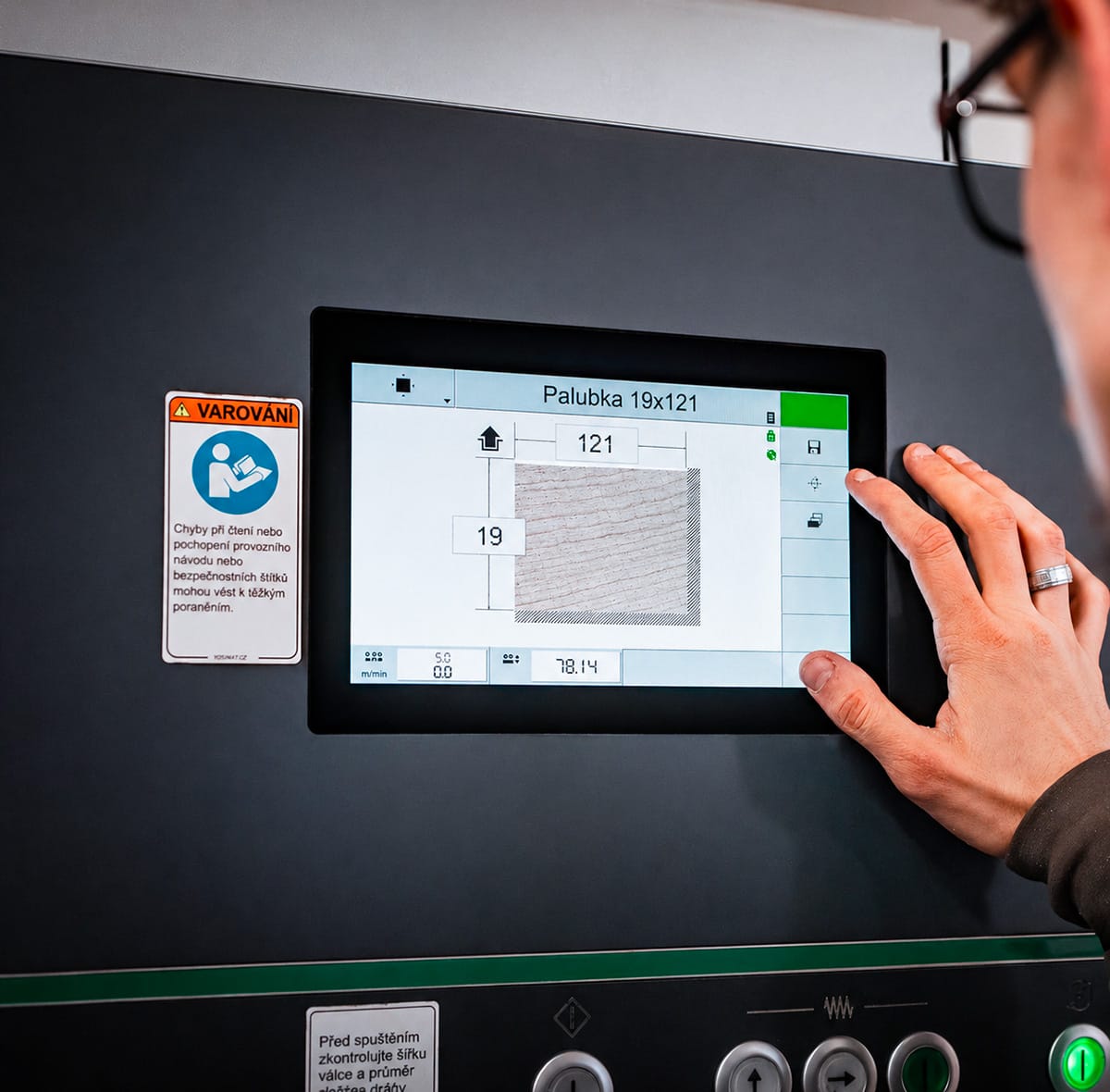 Smrkové i modřínové palubky profilu klasik držíme skladem.: PROFIMAT P1026130 F