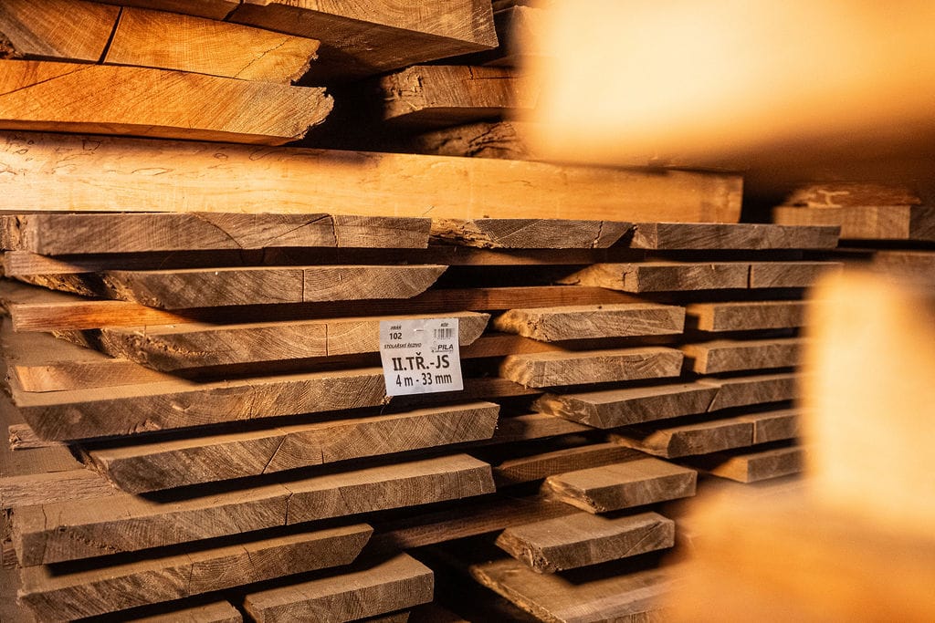 Smrkové i modřínové palubky profilu klasik držíme skladem.